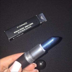 MAC metallic Lipstick Brand new
